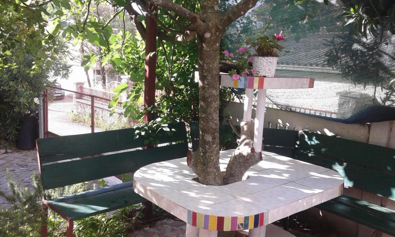 Appartamento Eleni Teodo Esterno foto